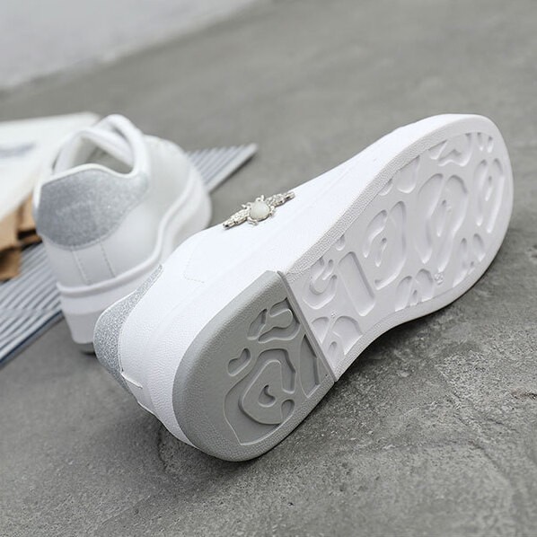 Giày Nữ, Giày Sneaker Nữ Trắng G18 Con Ong Sang Chảnh | BigBuy360 - bigbuy360.vn