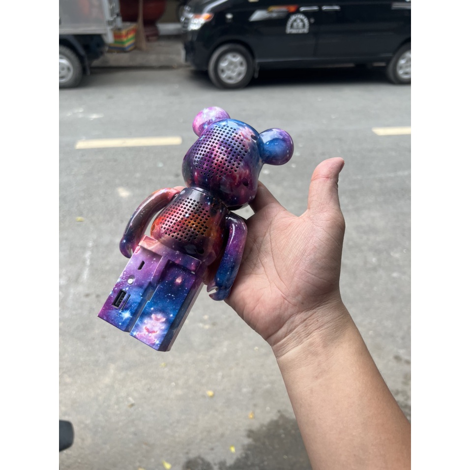 Loa Nghe Nhạc Bluetooth Cầm Tay TWS-LS02B Hình Gấu Bearbrick Loa Blutooth Di Động Không Dây Dễ Thương