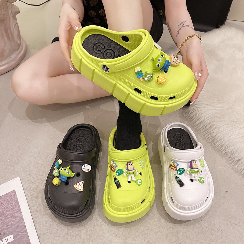 Dép Cross nữ đế 5cm siêu nhẹ kèm Sticker dễ thương - dép nữ hot trend hót của năm