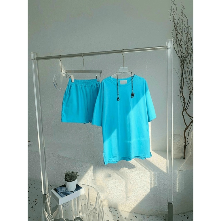 MẪU THỜI TRANG THỊNH HÀNH | SÉT BỘ ÁO THUN OVERSIZE PHỐI QUẦN SHORT CÙNG MÀU CHẤT COTTON CỰC CHẤT UP Thời Trang hhp 2022