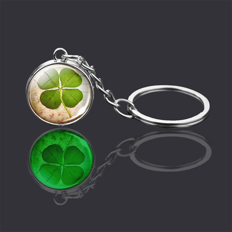 Móc Khóa Cỏ Bốn Lá Phát Quang Xinh Xắn