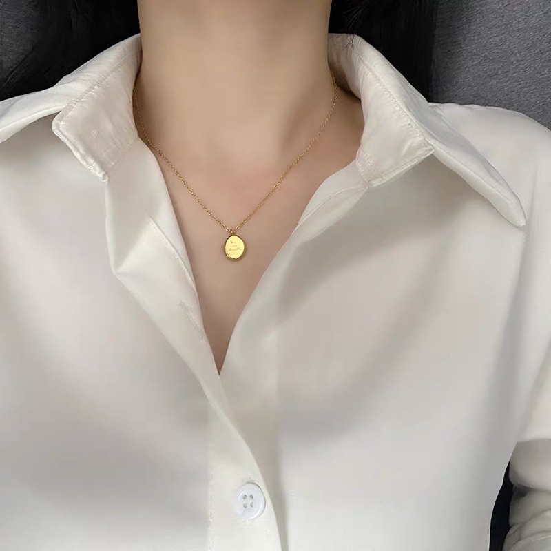 Nhiều mẫu- vòng cổ titan không rỉ khối khắc chữ