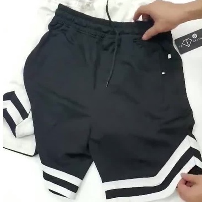 [ Giá Gốc Tại Xưởng ]_ Quần Đùi Nam, Quần Short Nam Sọc  2 Màu Thời Trang Trẻ  Mới Nhất 2021