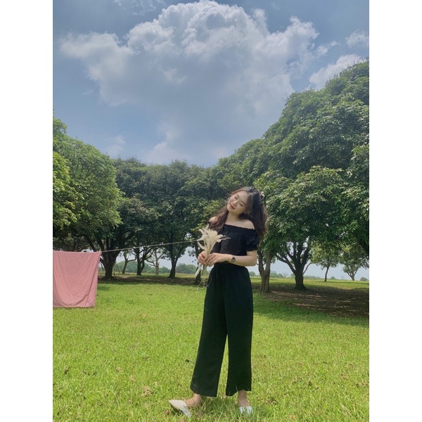 Set áo trễ vai và quần culottes ống rộng