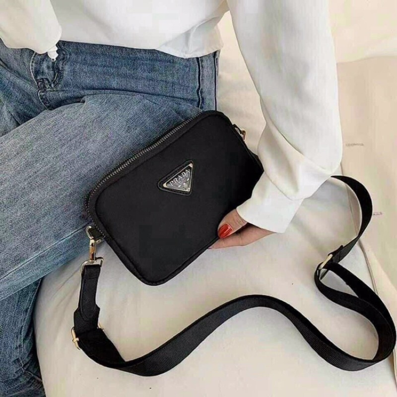 Ví 3 khoá prada ❤️FREESHIP❤️