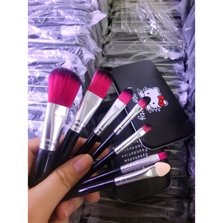 Bộ cọ trang điểm 7 món kitty
