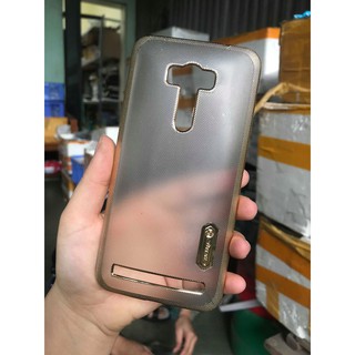Ốp lưng Nillkin Sần viền màu Cho Asus Zenfone Selfie