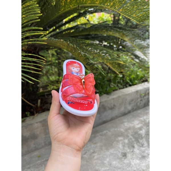 Dép quai ngang đính nơ bướm hình công chúa siêu dễ thương cho bé gái đi chơi/ đi học St798