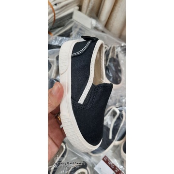 Giày Sneaker Zara dư xịn