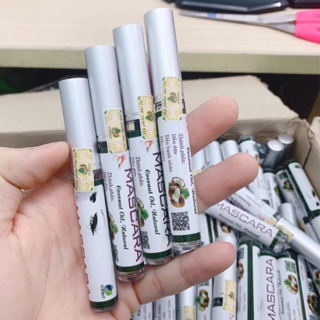 Mascara dầu dừa nguyên chất SIÊU DƯỠNG MI | BigBuy360 - bigbuy360.vn