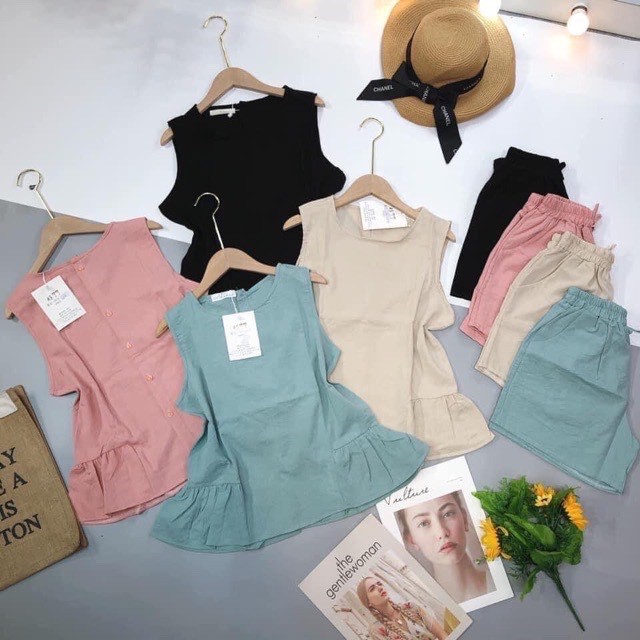 Set Bộ Đũi Áo sát nách Quần đùi Siêu Xinh, Có nút gài phía sau sang chảnh | BigBuy360 - bigbuy360.vn