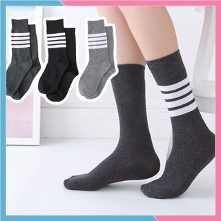 Tất Vớ Nữ Cổ Cao 4 Sọc Trắng Style Hàn Năng Động Cá Tính