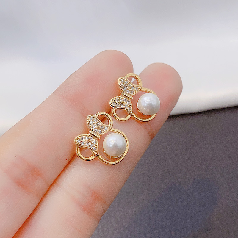 Khuyên tai hình nơ đính ngọc trai giả sang trọng thời trang cho nữ