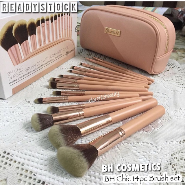 Bộ cọ BHCosmetics Chic - 14 Piece Brush Set with Cosmetic Case