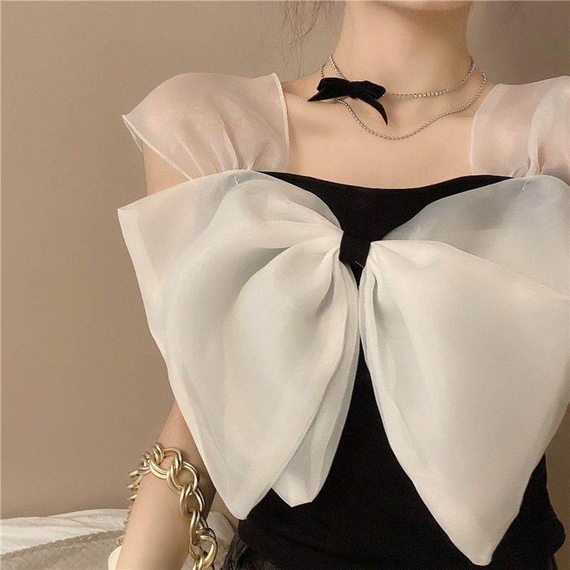 [Hàng mới]  Áo nữ, croptop nơ ngực, lựa chọn hoàn hảo cho nàng khoe vai trần, mặc được hai kiểu, xinh như công chúa