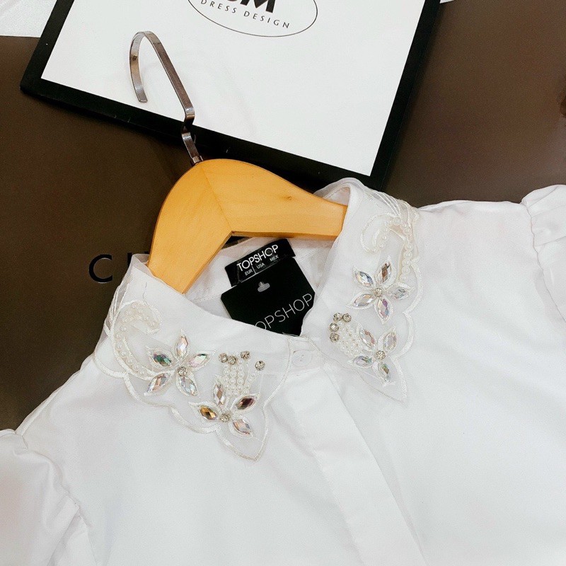 [Mã FASHIONWM19 hoàn 15% tối đa 30k xu đơn 150k] BÁN SỈ ÁO SƠ MI CỔ REN ĐÁ MÀU TRẮNG CHO NỮ | BigBuy360 - bigbuy360.vn