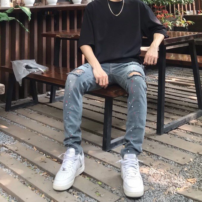 Quần jean nam cao cấp streetwear KQ30 màu xanh wash vẫy sơn rách bui bậm form slimfit chất jean co giãn, thoải mái.