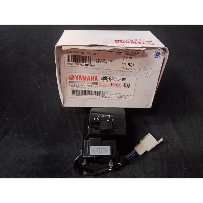 CỤM CÔNG TẮC TAY LÁI YAMAHA JUPITER JU PHẢI