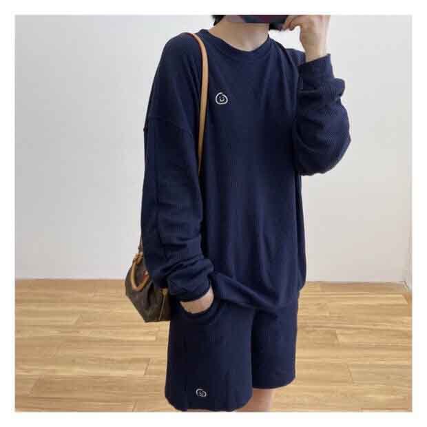 Set đồ nữ thu đông gồm áo sweater, quần ngố chất vải nỉ da cá dày MOPHUS MS008