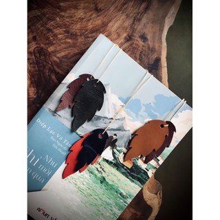 Thẻ đánh dấu trang sách Bookmark hình lá, màu sắc ngẫu nhiên