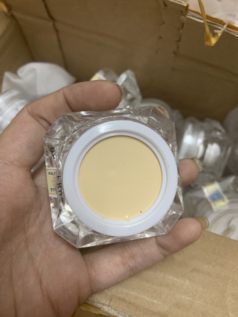 HŨ LẺ KEM NGÀY THUỶ TINH BẠCH SHUJINGBAI | BigBuy360 - bigbuy360.vn