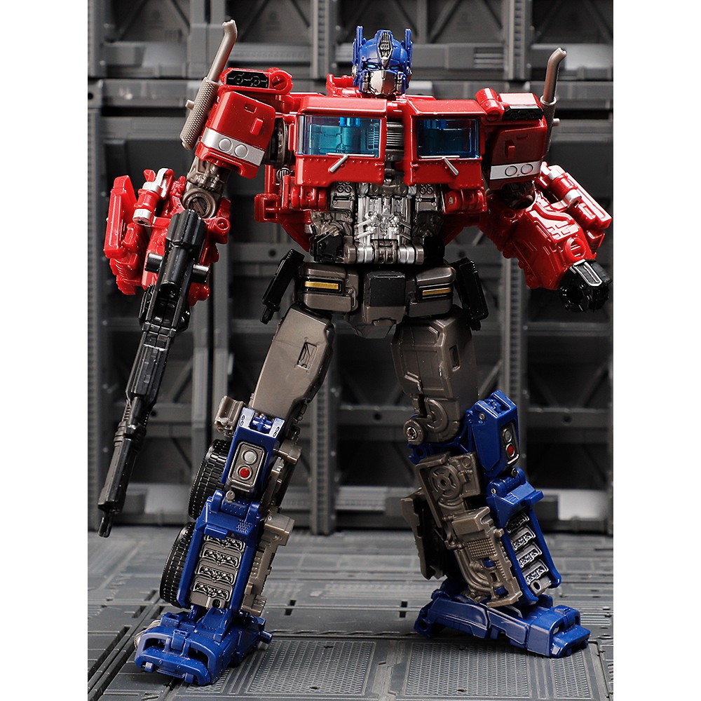 Mô hình robot Optimus Star Commander (ss38KO)