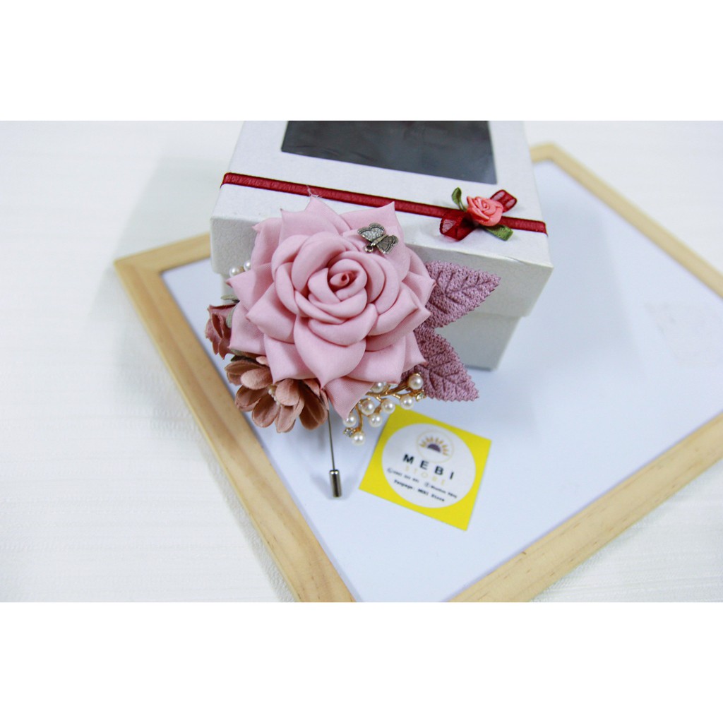 (Ảnh thật 100%) Hoa cài áo hoa hồng cánh nhọn siêu xinh màu hồng phấn (no box)