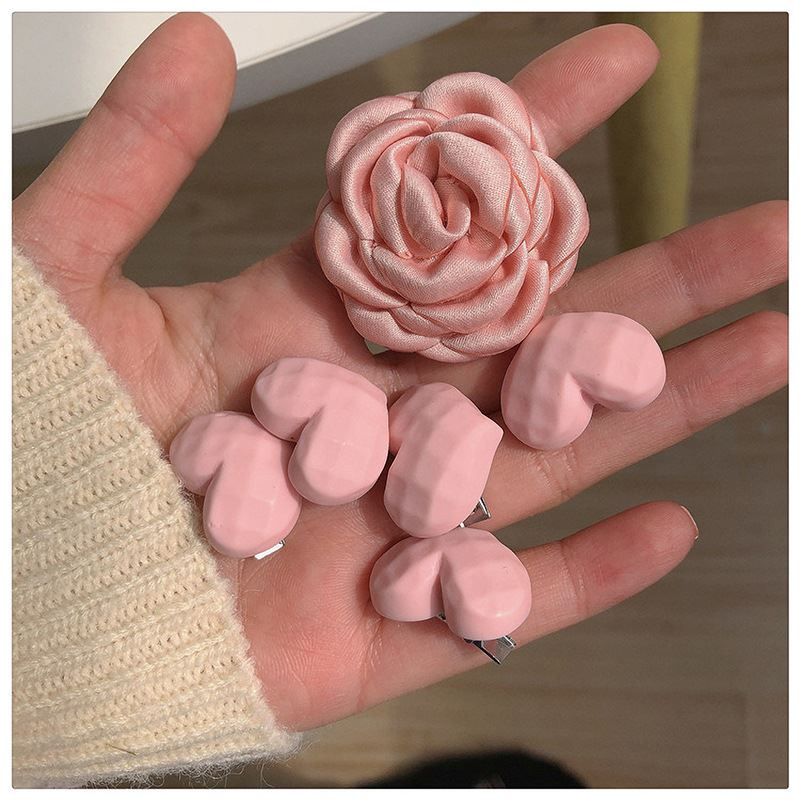 Set 5 Kẹp Tóc Hình Trái Tim Dễ Thương