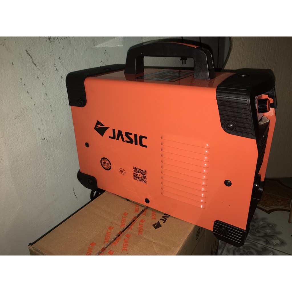 Máy hàn Việt Nam Jasic ARC 200E - máy hàn điện tử