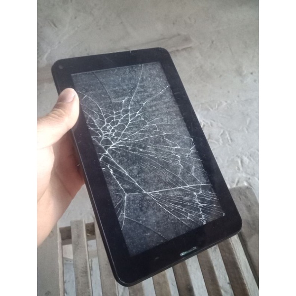 Xác máy tính bảng samsung không biết model.