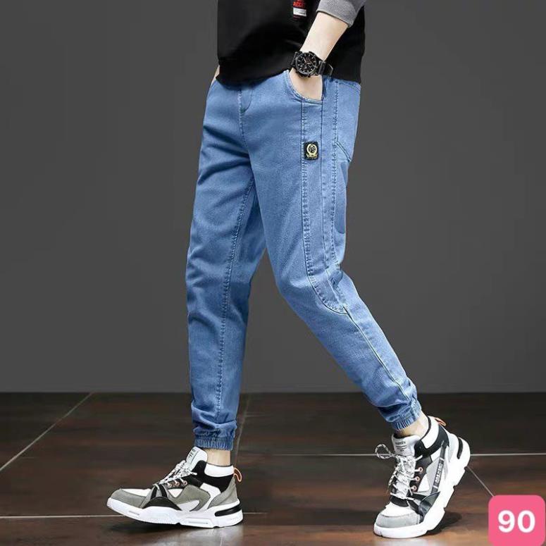 Quần jean jogger nam màu xanh nhạt trơn bo chân không rách chất bò cao cấp co dãn 4 chiều, rin lưng thun 90HDH !