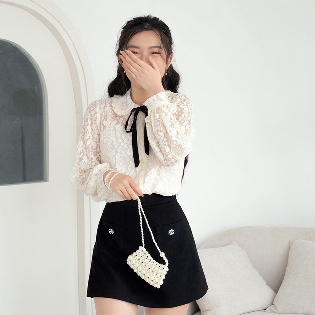 Naked by V - Áo sơ mi 2 lớp (kèm nơ) - Bowtie Blouse - ren