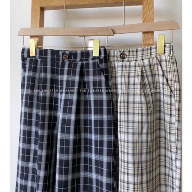 Quần kẻ ống xuông nút giữa - hàng QC | BigBuy360 - bigbuy360.vn