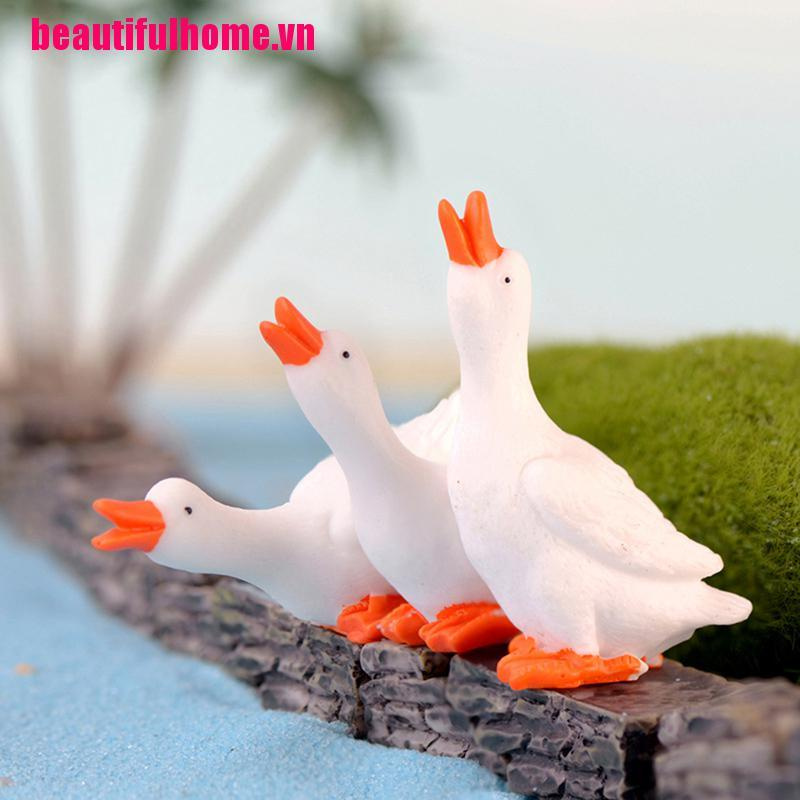 Chú Ngỗng Dễ Thương Trang Trí Sân Vườn