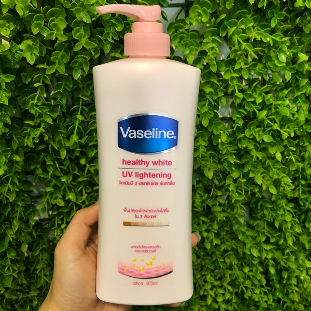 Dưỡng thể Vaseline Thái