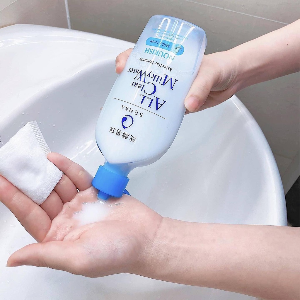 Nước Sữa Tẩy Trang Senka All Clear Milky Water 230ml