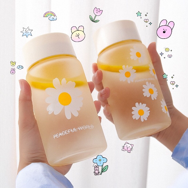 Bình nước nhựa hoa cúc Peaceminusone Tom House 500ml