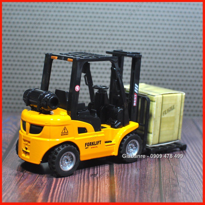 Mô Hình Xe Nâng Forklift Cỡ Trung - Xlc - Vàng - 9950.4