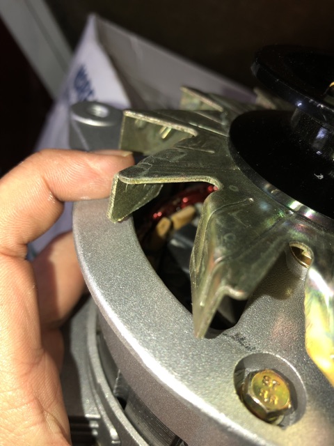 Sản phẩm gia đình làm: máy phát công nông ra điện 14v 500w