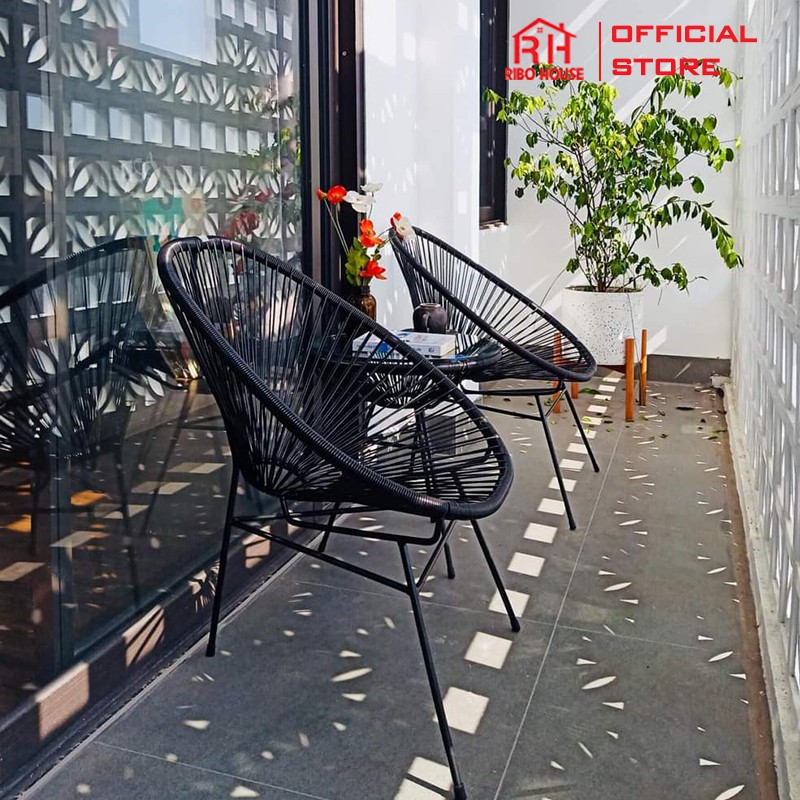 Bộ bàn ghế ban công ngoài trời RIBO HOUSE gồm bàn cafe và 2 ghế mây nhựa khung kim loại trang trí phòng khách RIBO43