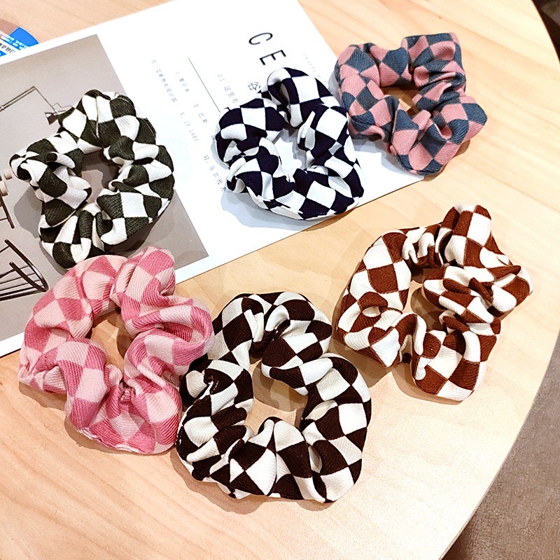 [Mã FAMARAL1 giảm 10K đơn 50K]Dây buộc tóc scrunchies kẻ caro nữ tính sang trọng phong cách hàn quốc