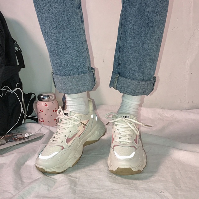 [ORDER 10 NGÀY] GIÀY SNEAKERS BUỘC DÂY NỮ ĐẾ ĐỘN PHẢN QUANG ĐẾ NÂU DỄ PHỐI | BigBuy360 - bigbuy360.vn