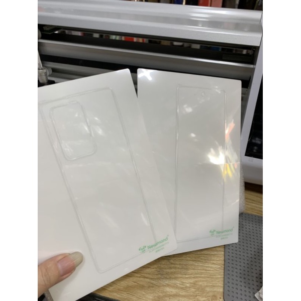 Miếng dán PPF mặt trước mặt sau Z Fold 2 / Z fold 3 / Z fold 4 / Z Flip 3 trong suốt nhám mờ vân cá sấu