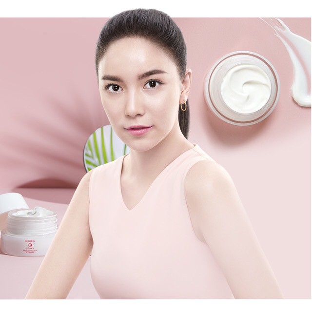 Kem dưỡng trắng da Senka White Beauty Glow UV Cream 50g