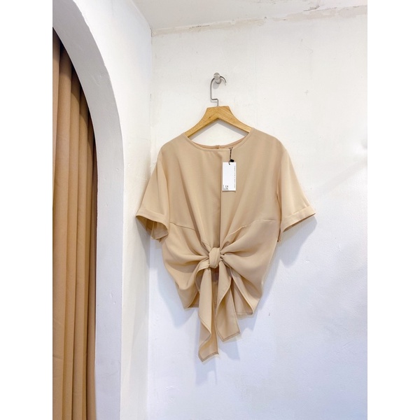 Áo vạt nơ tay ngắn CALIE STORE