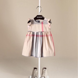 Váy kẻ burberry cho con gái(có clip)