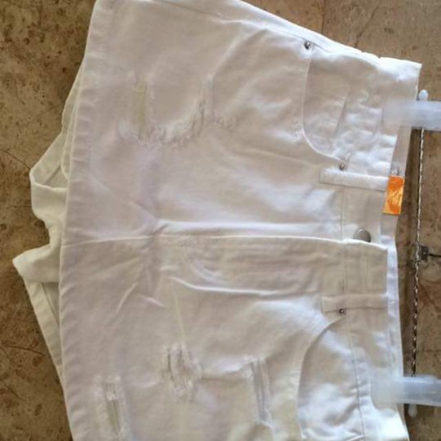 Pass quần bò giả váy size S mặc 1 lần mua 350k pass 200k