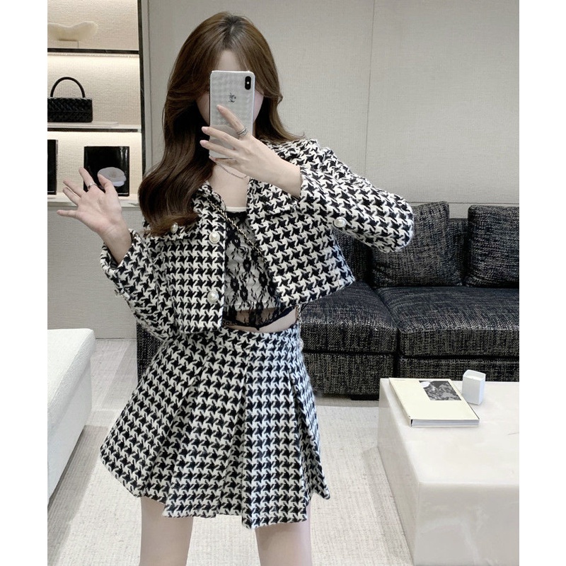 Bộ Trang Phục Gồm Áo Khoác Và Chân Váy Xếp Ly Sọc Caro Phong Cách Hong Kong Cổ Điển Mới Dành Cho Nữ