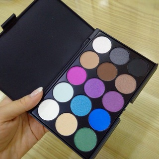 BẢNG MÀU MẮT 15 Ô 120K