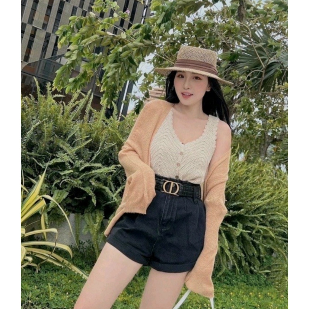 Áo Len Croptop Hai Dây Cúc Gỗ 2 Màu Trắng Be, Labibi